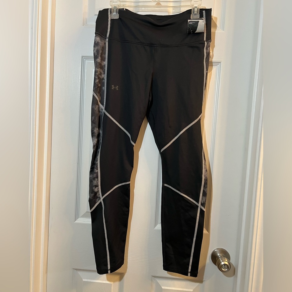 🦋 Under Armour Black and Gray compression Leggings size xlarge
